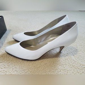 White High Heel Pumps size 8-8/12